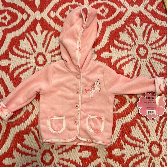 NWT Baby 6/9 months pink button up hooded coat Jacket Unicorn Pink and white - Picture 2 of 10